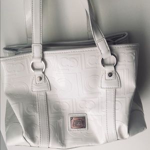 Liz Claiborne | Beautiful White Bag!